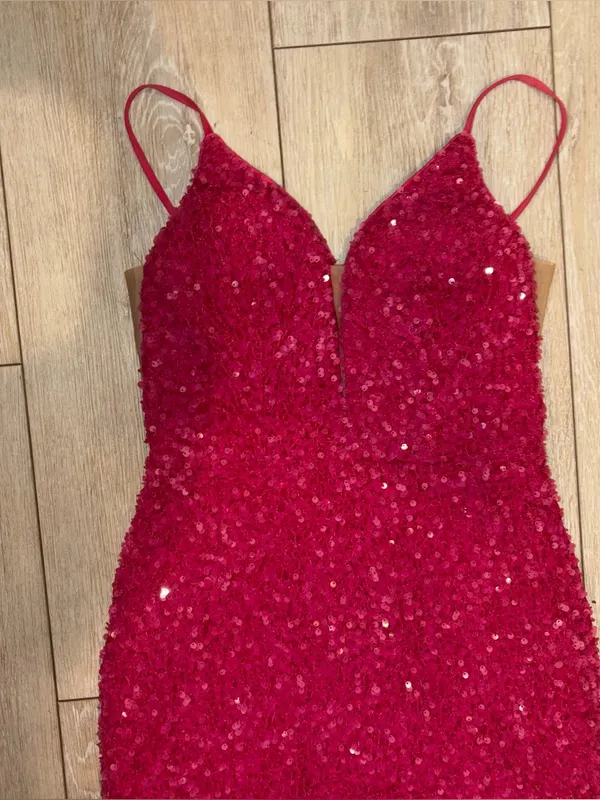 Adorable Alyce 4599 fitted straight dress in fuchsia plush sequins, size 2 - Image 12