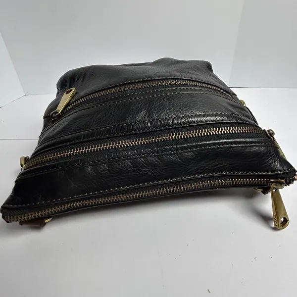 Fossil Vintage Black Leather Crossbody Bag Brown Trim Brass Key Y2K - Image 13
