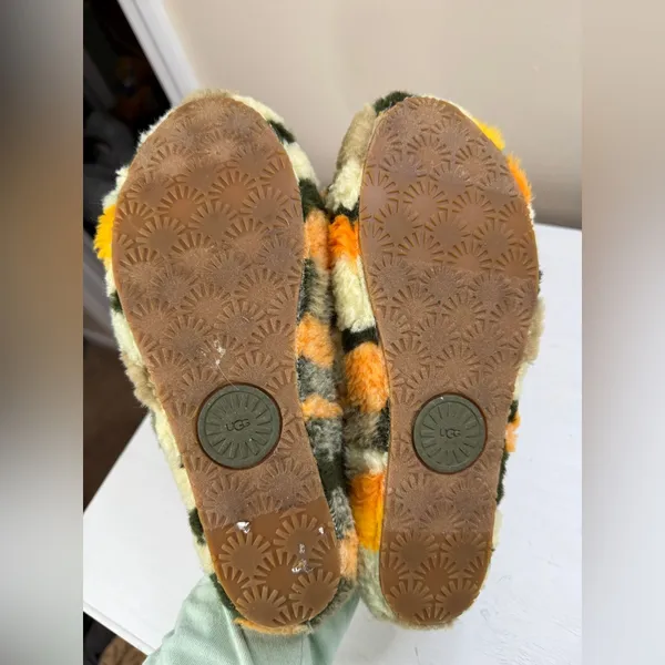 Ugg Fluff Yeah Slide Cali Collage Olive (camo) size 8 - Image 15