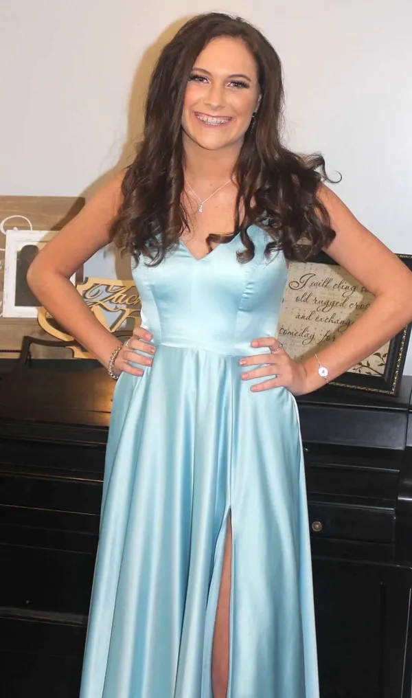 Light Blue Prom Dress Size 2 - Image 4