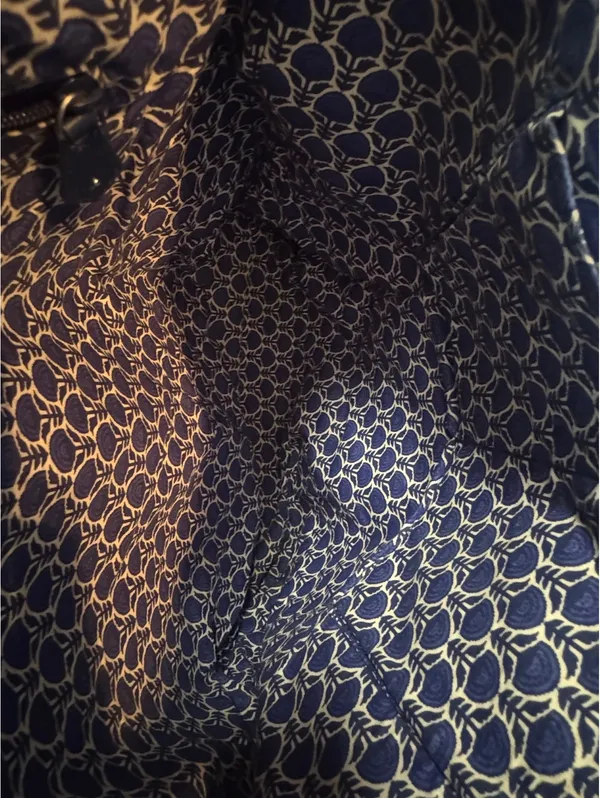 Vera Bradley Quilted Blue Floral Tote Bag - Image 6
