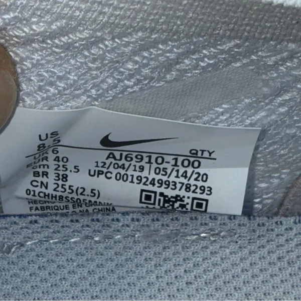 Nike Air Vapor Max 3.0 White/Pure Platinum/ Metallic Silver Women’s Size 8.5 - Image 2