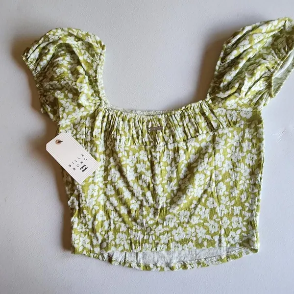 NWT BILLABONG Sage floral crop top with square neckline and elasticated waist - Image 3