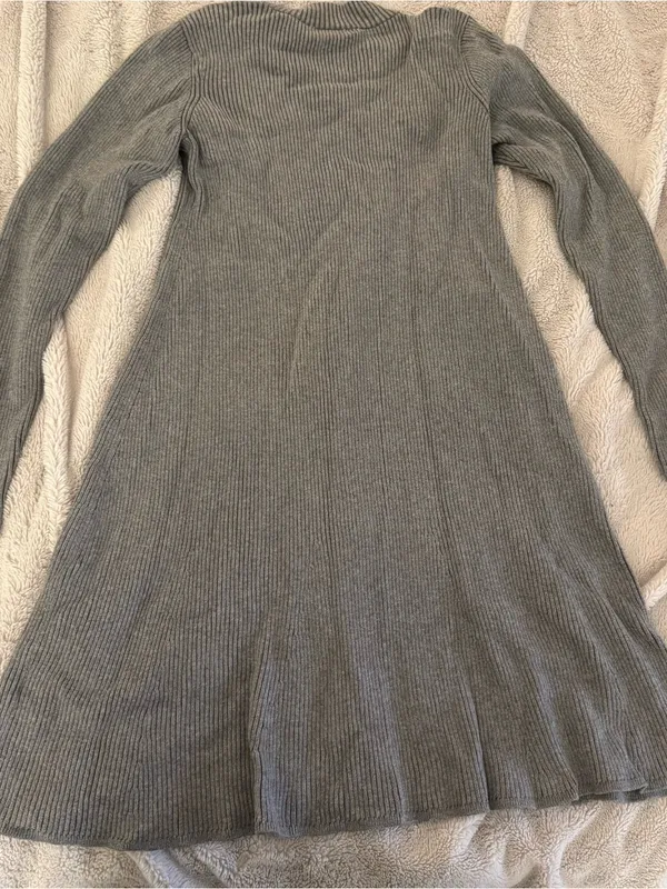 GAP Ribbed A Line Ribbed Dress - Image 3