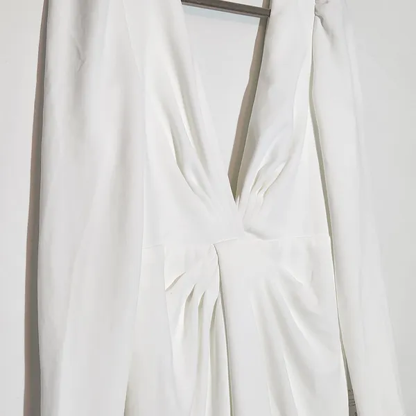 Lulus White Long Sleeve Mermaid Wedding Dress with Deep V-Neck NWT Size Small - Image 6