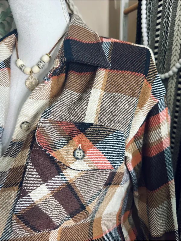 Natural Reflections Plaid Flannel Button Up Shirt Fall Shacket Small - Image 4