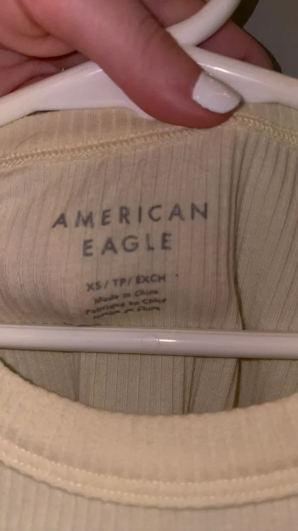American Eagle Baby Tee - Image 3