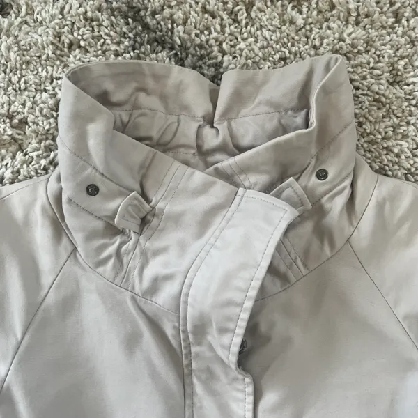 ZARA GUC  Light Bone Pleated Back Coat - Image 4