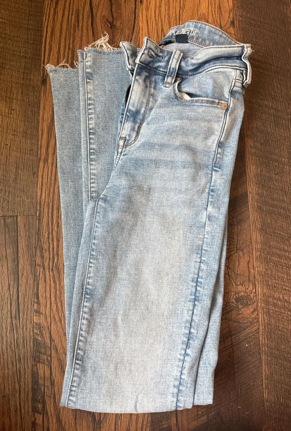 American Eagle Jeans - Image 2