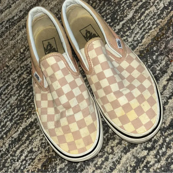 Vans Pink and White Slip-On Sneakers with Checkered Pattern - Image 6