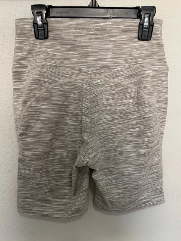 Outdoor Voices Flow 7" Bike Shorts Heathered Oatmeal Size S Small - Image 8
