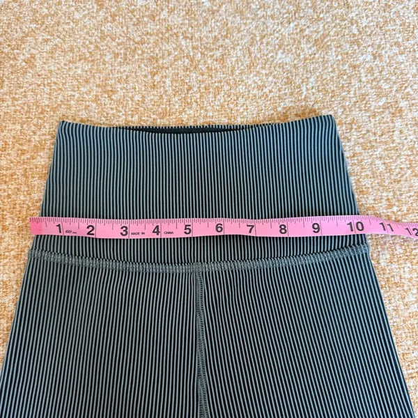 Beyond Yoga Womens High Waisted Ribbed Striped Leggings Small Athletic Active - Image 4
