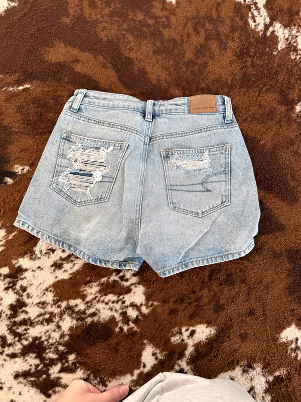 American Eagle Shorts - Image 2