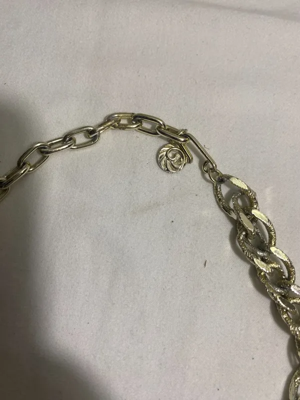 Vintage Gold Tone Textured Link Chain Necklace Adjustable Hook Closure 18-19" - Image 2