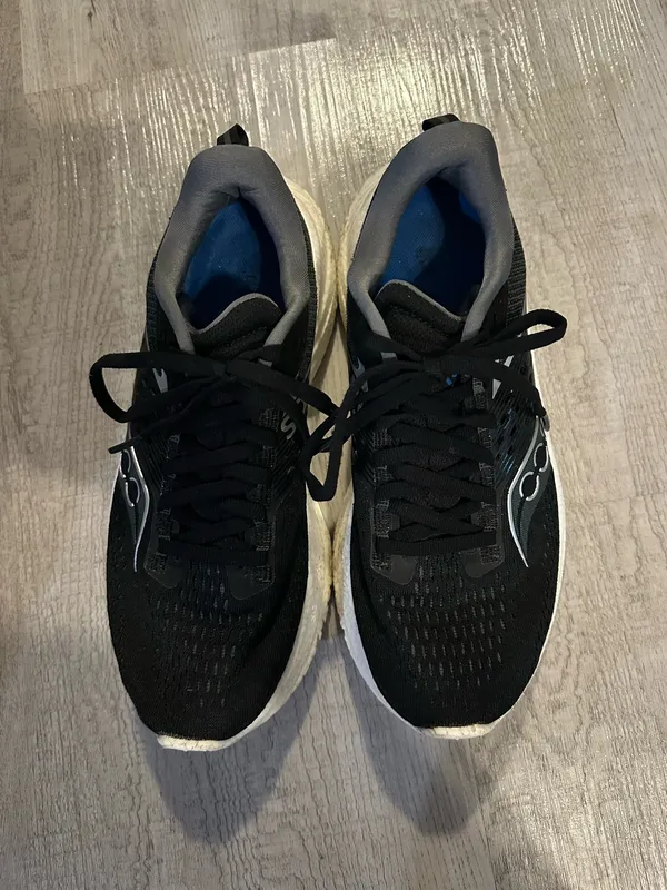Saucony Running Shoes - Image 2