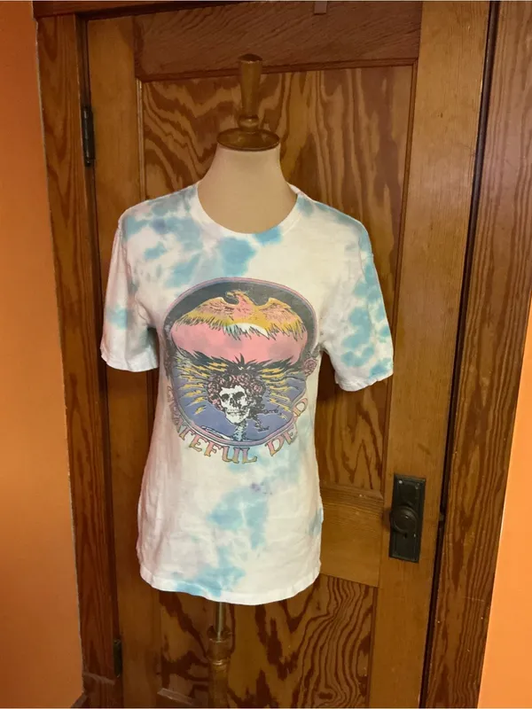 Junk Food Grateful Dead Tie Dye Graphic Tee XS Blue White Skull Roses Eagle Tee - Image 7