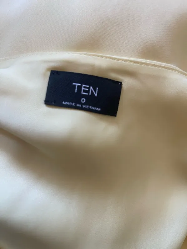 Aritzia Satin Dress - Image 6