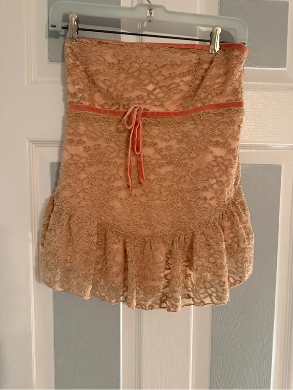 Urban Outfitters Lauren Velvet Bow Trim Lace Tube Top - Image 2