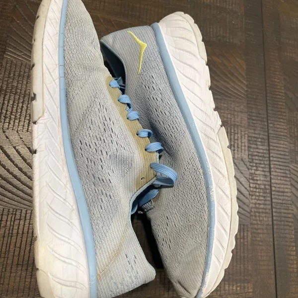 Hoka cavu 2 light blue running shoes 8 women - Image 8