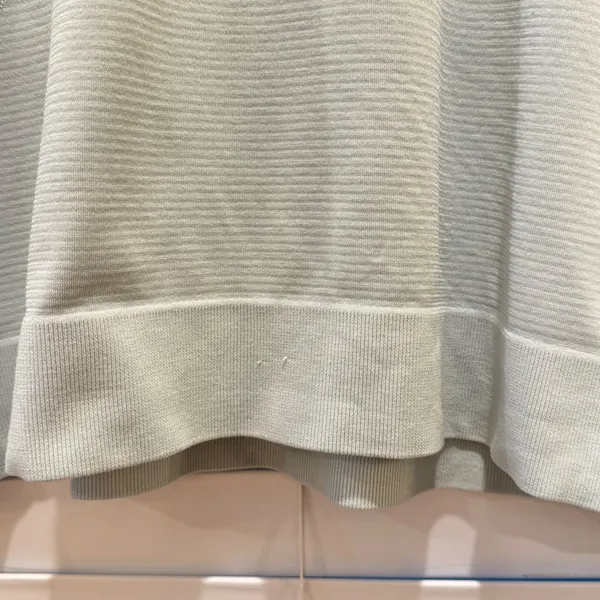 Lululemon Swiftly‎ Tech Long Sleeve 2.0 Women 8 Light Blue Thumbholes Mesh - Image 5