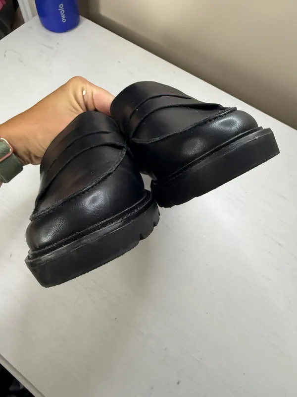 Anne Klein Emmylou Leather Loafer Chunky Sz 8.5 Classic Office Goth - Image 5