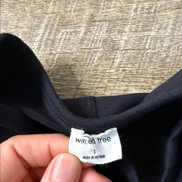 Aritzia Wilfred Free Freestyle Black Romper Size Small - Image 2