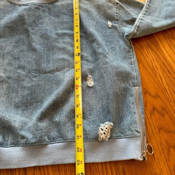 FATE‎ Distressed Denim Sweatshirt, Size large Blue - Image 7