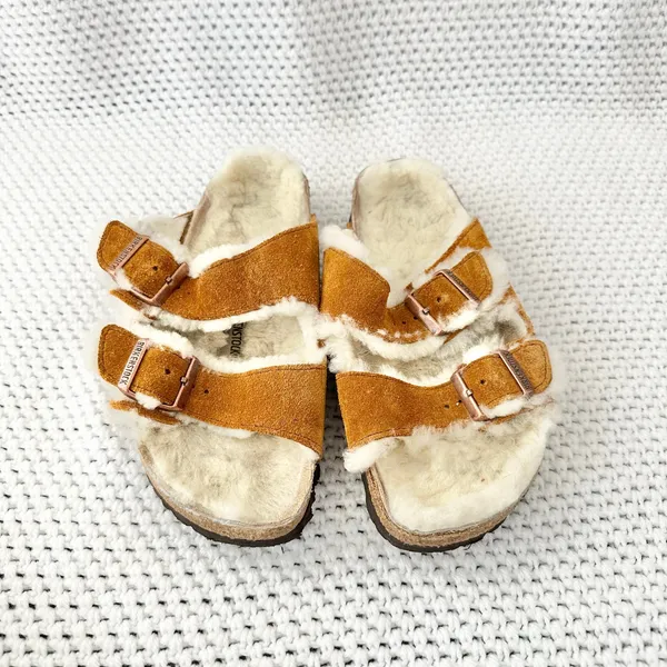 Birkenstock Arizona Double Strap Buckle Tan Suede Shearling Lined Sandals 36 - Image 3