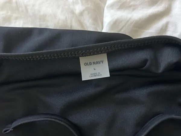 Old Navy Swimsuit One-Piece - Image 3