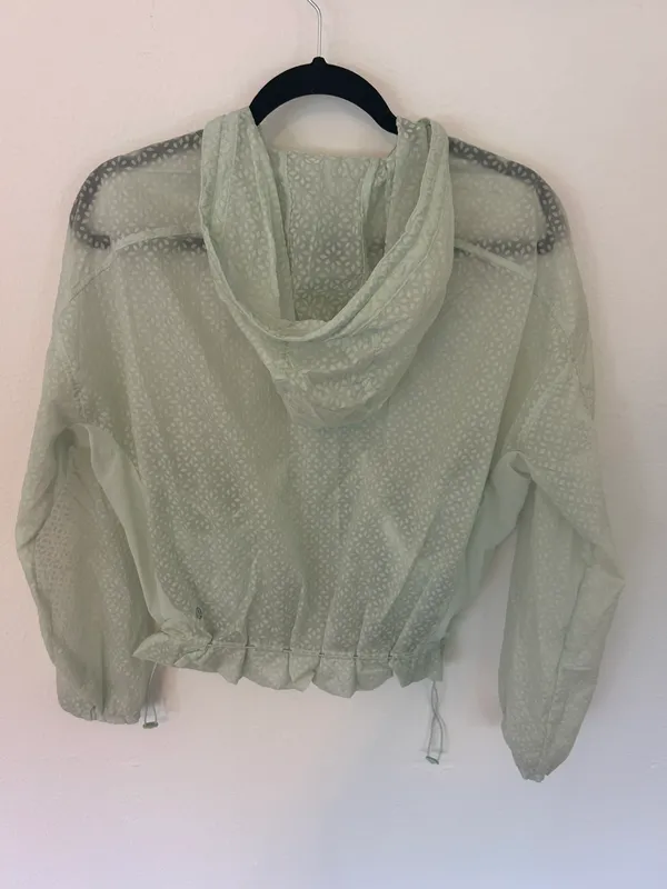 Lululemon Mint Green Windbreaker - Image 4