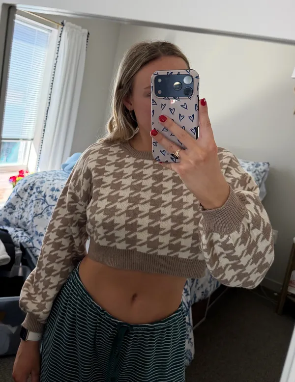 Cropped Altar'd State Sweater - Image 4