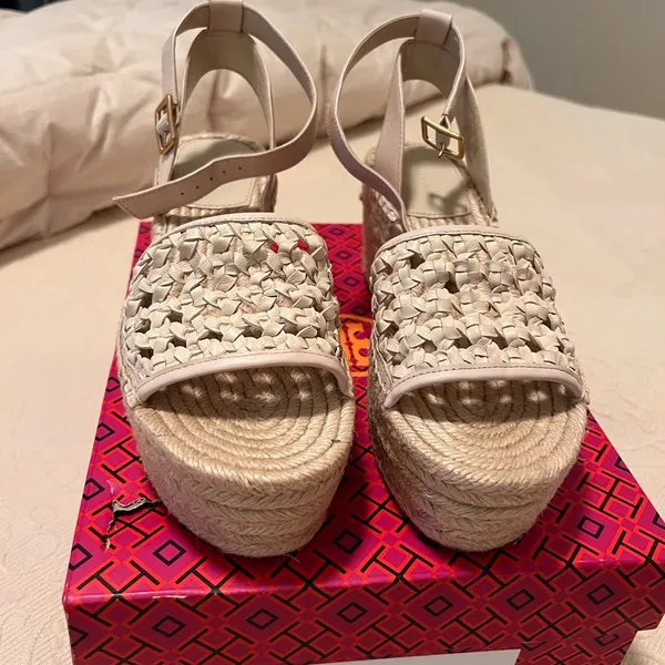 Tory Burch Women's Cream Espadrille Wedge Sandals - Image 4