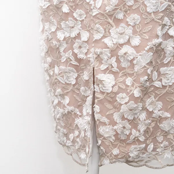 Dress The Population | Emma Embroidered Body-Con‎ Midi Dress - Image 14