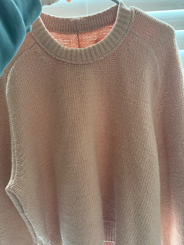 Abercrombie sweater - Image 3