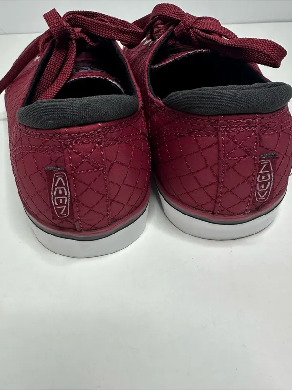 KEEN Elsa III Quilted Sneakers Merlot Star White Womens Size 8 - Image 3