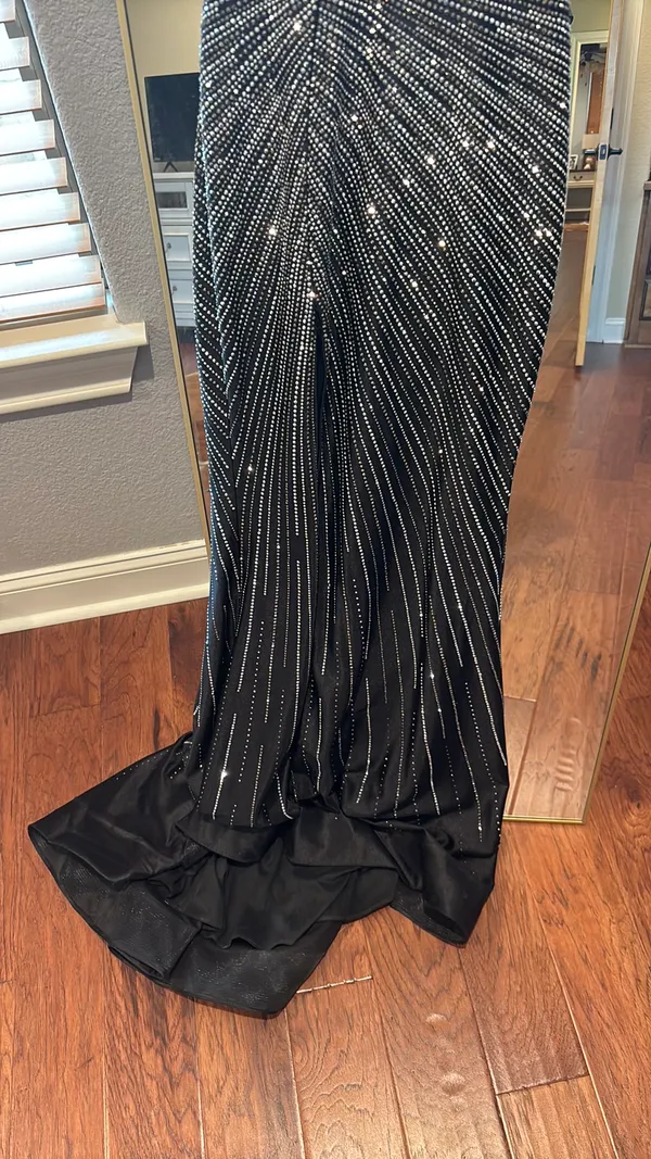 Sherri Hill Prom Dress - Image 5