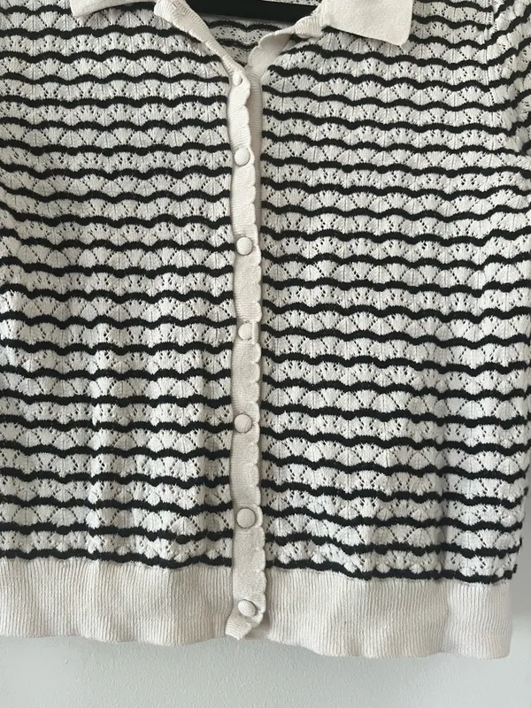 Gap Striped Cropped Button Up Cardigan Small Cream White Preppy French Girl - Image 3