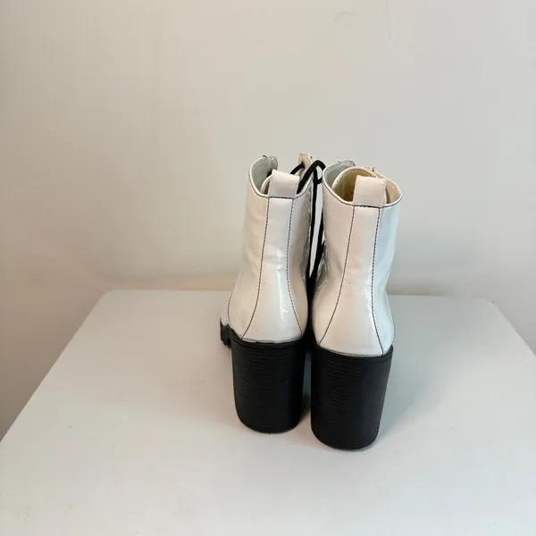 Qupid- White Heeled Combat Boots - Image 4