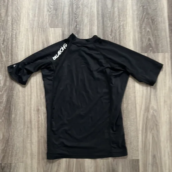 Billabong Sunshield Black Swim Top Medium - Image 7