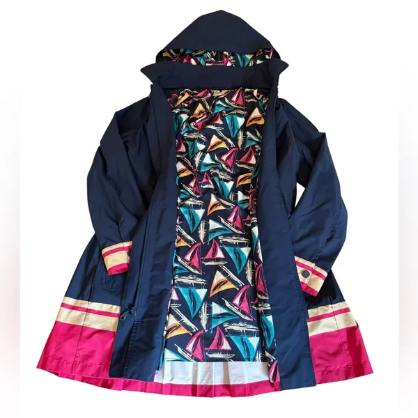 Chicos Pleated Rain Coat Jacket Striped Hem Sailboat Interior Womens Size 0 XS - Image 7