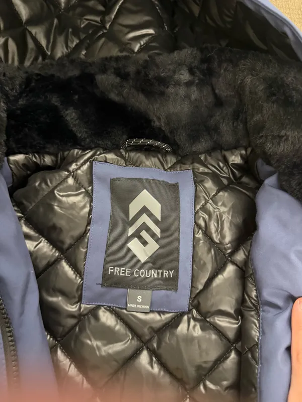 Winter Coat Free Country - Image 3