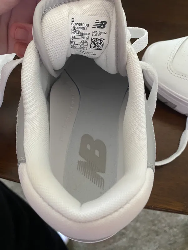 Sneakers - Image 4