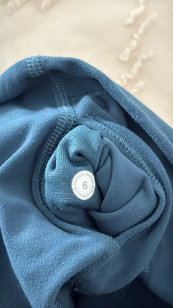 Lululemon Leggings - Image 4