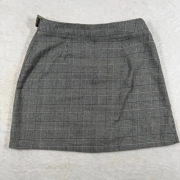 John Galt Glen Plaid Wrap Mini Skirt Black White Buckle MD383 XXS‎ - Image 9