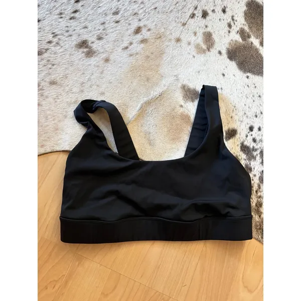 VUORI Black Stride‎ Bra Size Small - Image 4