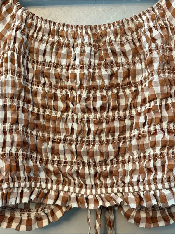 Indigo Rising brown white gingham plaid tie front ruffled crop top medium - Image 14