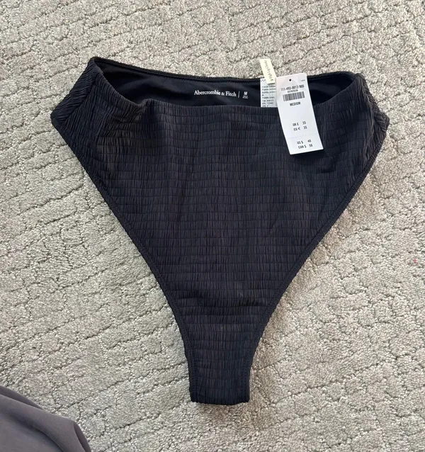 Abercrombie High Wait High Leg Cheeky Bottoms - Image 3