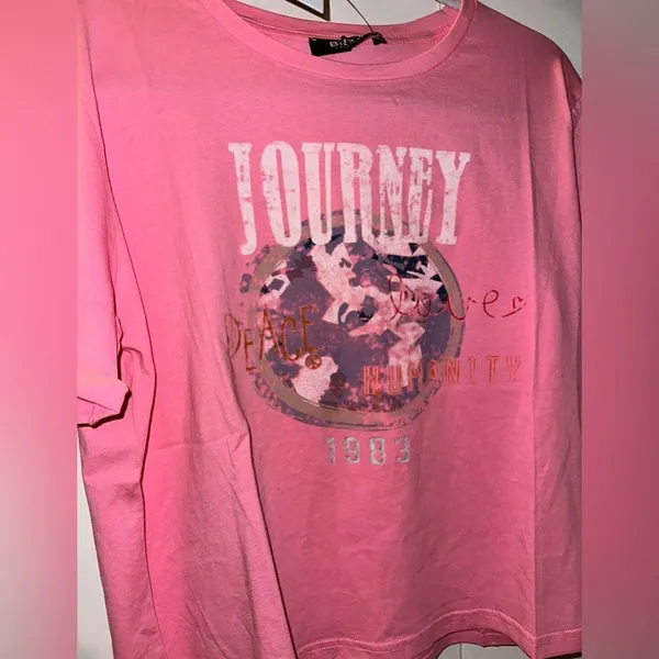 NWT Blue. B Journey -Peace Love Humanity 1903 Graphic Tee - Image 2
