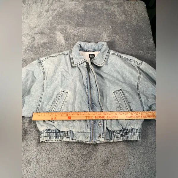 Urban outfitters BDG Light Blue Denim Jacket medium - Image 7