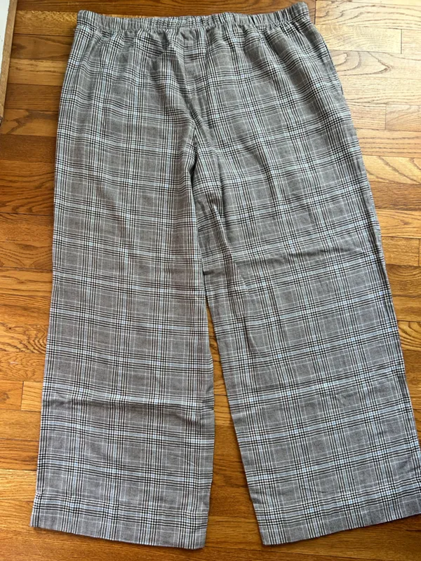 Auden Gray Plaid Women's wide-leg Lounge Pants - Image 2